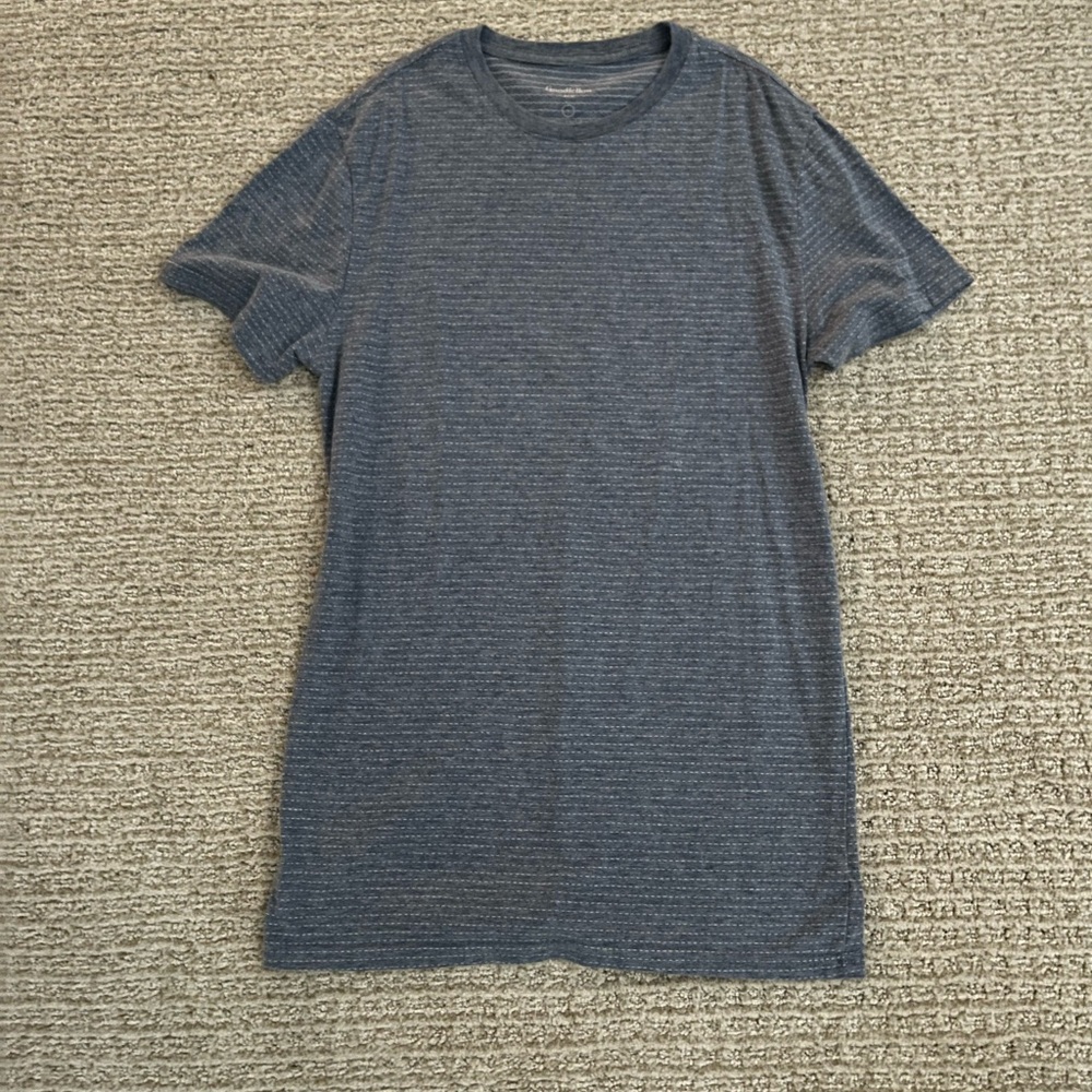 Blue Goodfellow T-shirt